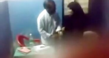 sex noah araki Penelope cam-quan hệ tình dục với màu đen. sexnhatban